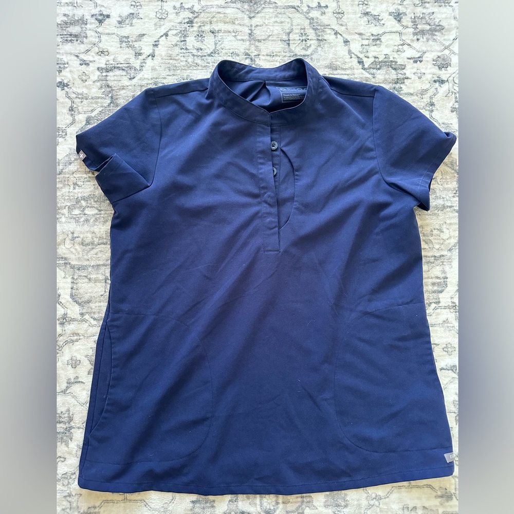 Figs Scrub Top